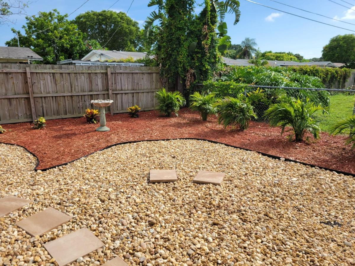 Bradenton Beach Getaway Villa Exterior photo